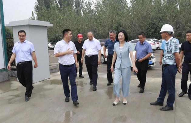 薛城區人大常委會主任張紅衛到棗莊市中心城區城鄉供水一體化項目調研